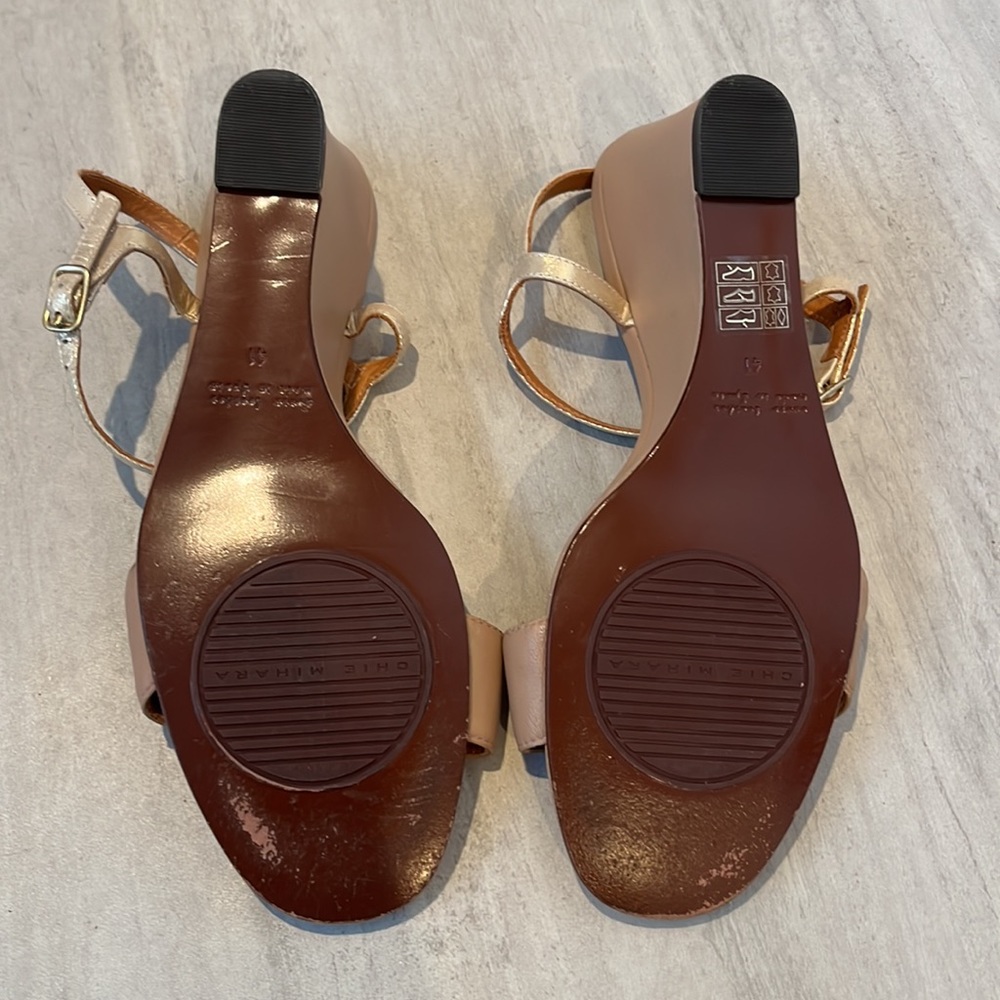 Chie Mihara strappy wedge - Picture 5 of 8